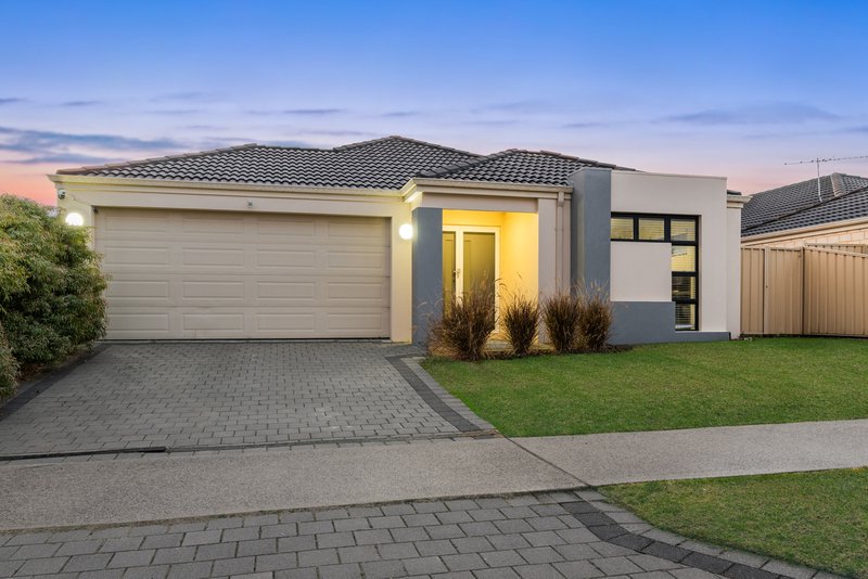 Photo - 13 Silverline Bend, Bertram WA 6167 - Image 2