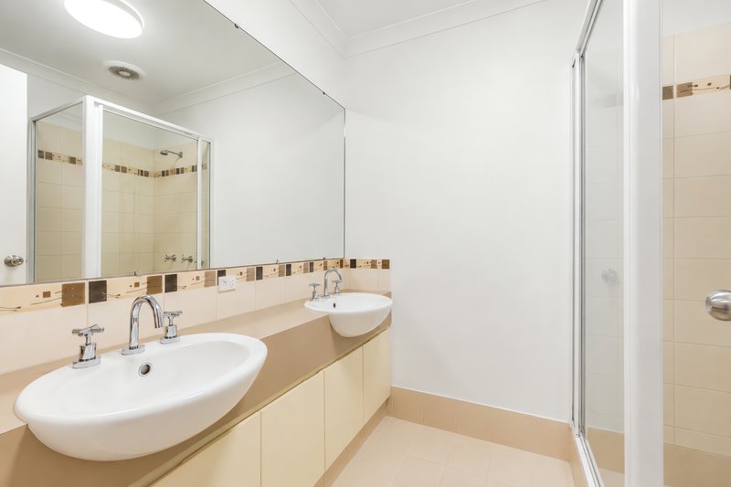 Photo - 13 Silverline Bend, Bertram WA 6167 - Image 5