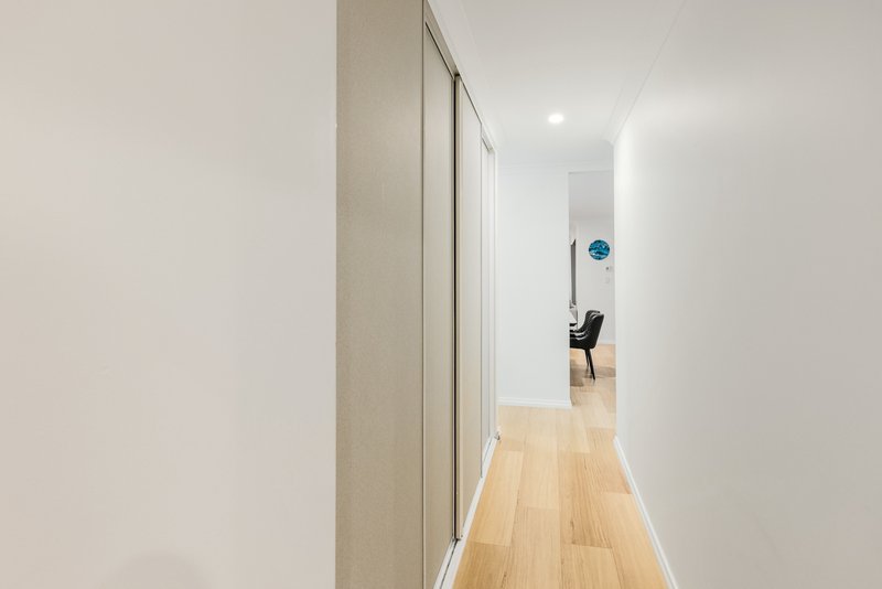 Photo - 13 Silverline Bend, Bertram WA 6167 - Image 11