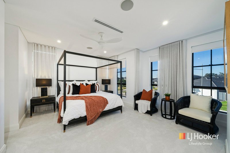Photo - 13 Silvester Way, Gledswood Hills NSW 2557 - Image 10