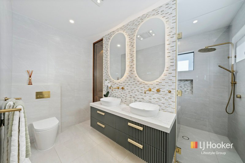 Photo - 13 Silvester Way, Gledswood Hills NSW 2557 - Image 11