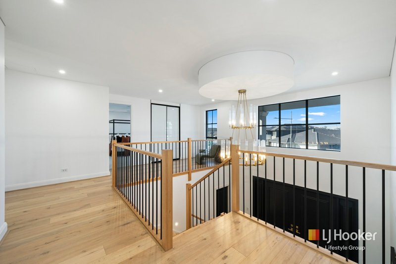 Photo - 13 Silvester Way, Gledswood Hills NSW 2557 - Image 13