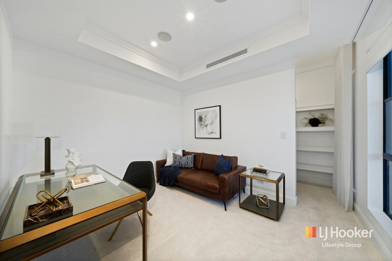 Photo - 13 Silvester Way, Gledswood Hills NSW 2557 - Image 19