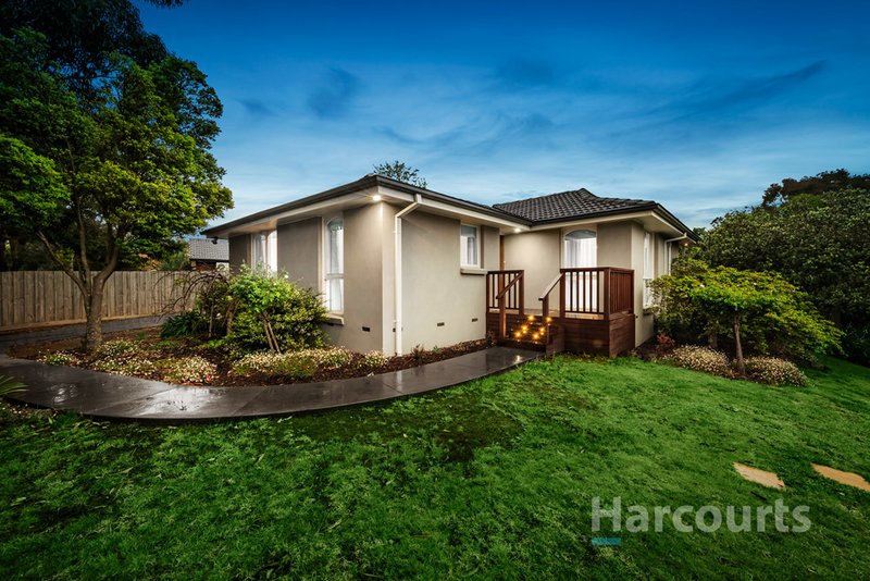 13 Solway Close, Ferntree Gully VIC 3156