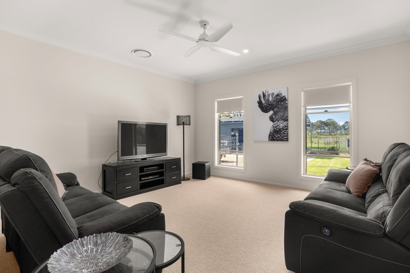 Photo - 13 Sophia Crescent, Brimbin NSW 2430 - Image 11