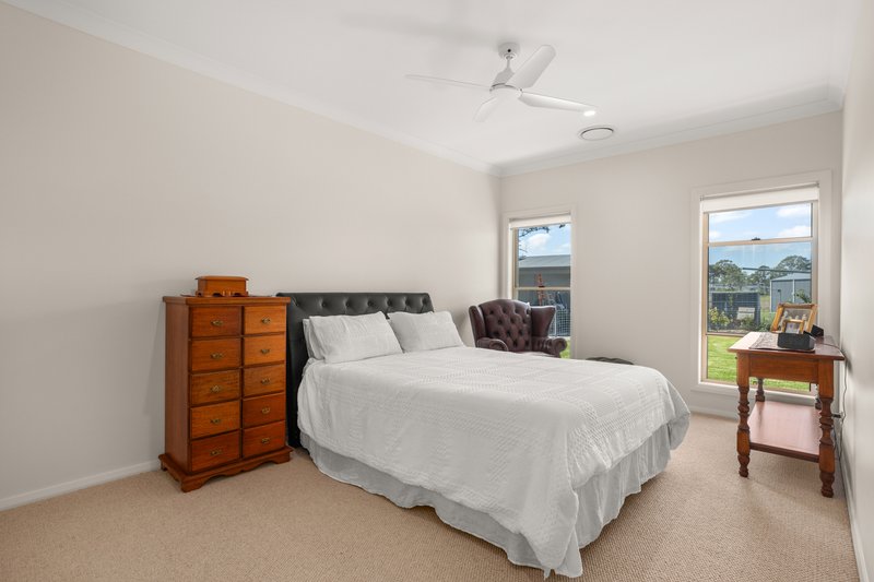 Photo - 13 Sophia Crescent, Brimbin NSW 2430 - Image 16