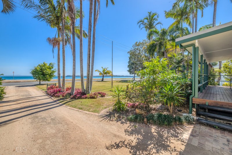 Photo - 13 South Esplanade, Bongaree QLD 4507 - Image 3