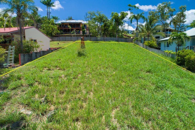 Photo - 13 South Molle Boulevard, Cannonvale QLD 4802 - Image 4