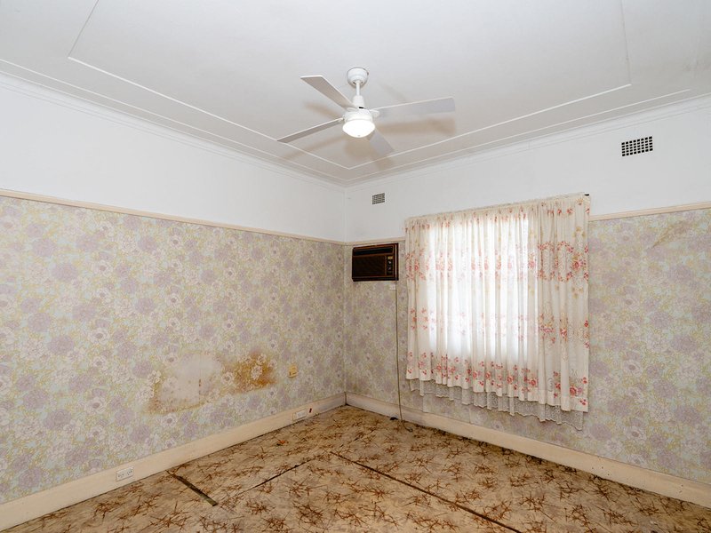 Photo - 13 South Street, Telarah NSW 2320 - Image 7