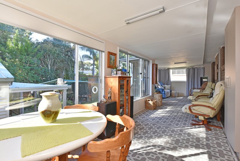 Photo - 13 Southampton Avenue, Buttaba NSW 2283 - Image 6