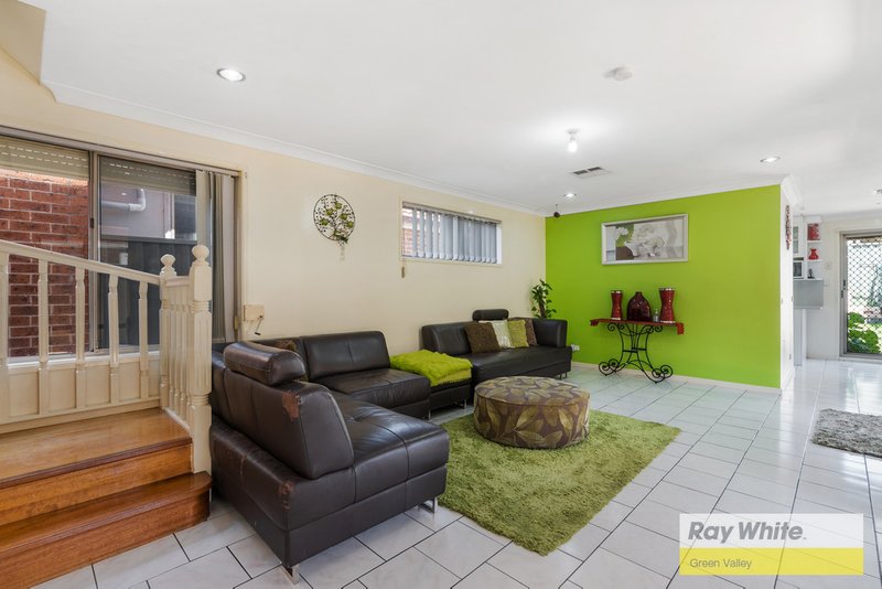 Photo - 13 Sparrow Lane, Green Valley NSW 2168 - Image 3