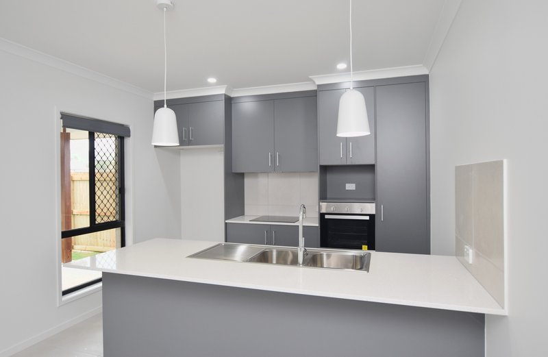 Photo - 13 Spindrift Road, Clinton QLD 4680 - Image 2