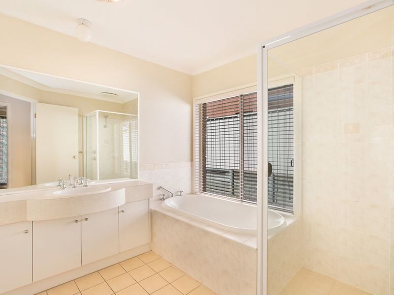 Photo - 13 Spotted Gum Close, Hamlyn Terrace NSW 2259 - Image 9