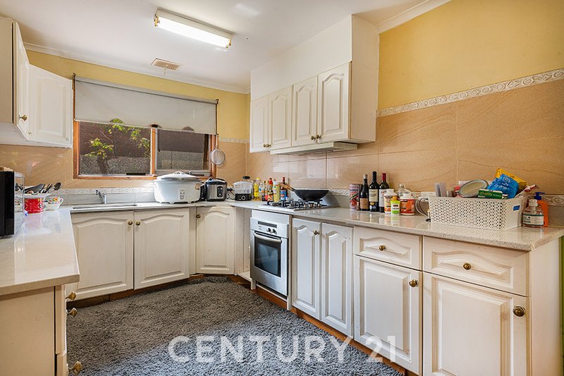 Photo - 13 Spring Valley Drive, Clayton South VIC 3169 - Image 3