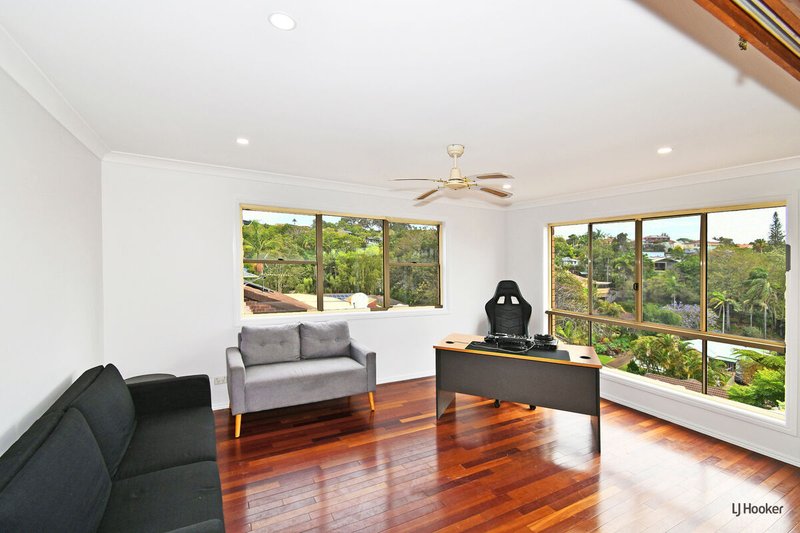 Photo - 13 St Andrews Way, Banora Point NSW 2486 - Image 8