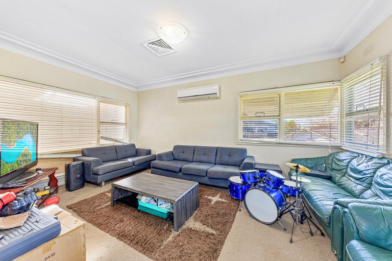 Photo - 13 Stafford Street, Cabramatta NSW 2166 - Image 6