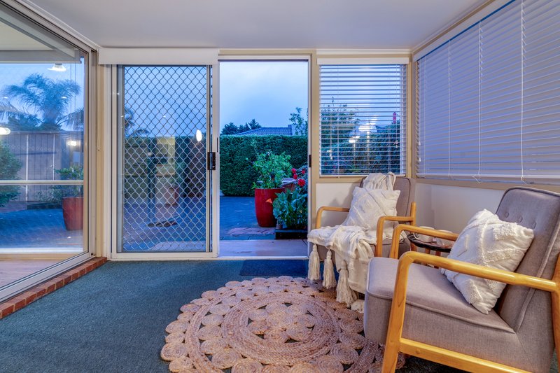 Photo - 13 Stainsby Crescent, Roxburgh Park VIC 3064 - Image 23