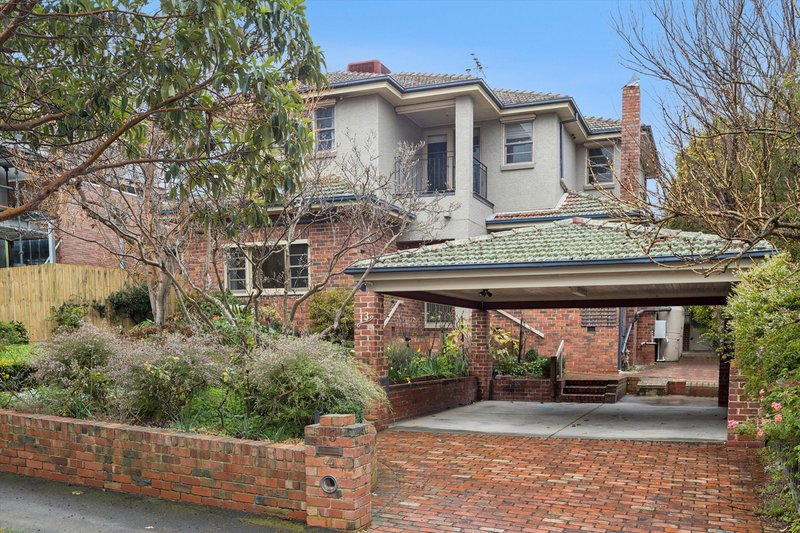 Photo - 13 Staughton Road, Glen Iris VIC 3146 - Image 1