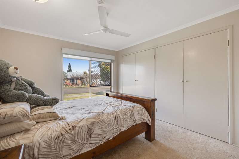 Photo - 13 Strathconan Drive, Glenvale QLD 4350 - Image 8