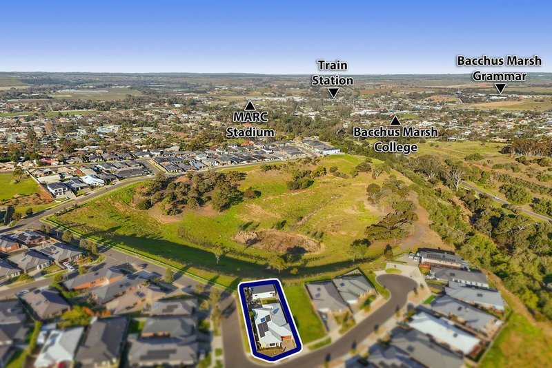 Photo - 13 Sublime Point Road, Bacchus Marsh VIC 3340 - Image 24