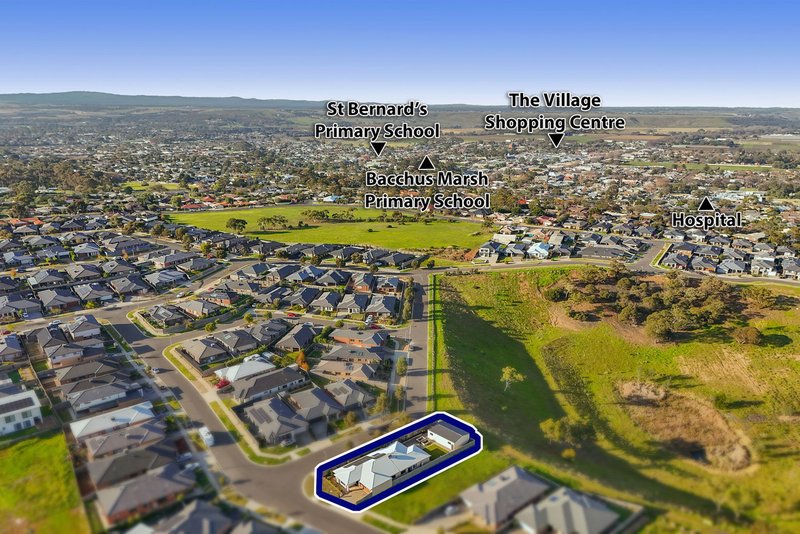 Photo - 13 Sublime Point Road, Bacchus Marsh VIC 3340 - Image 25