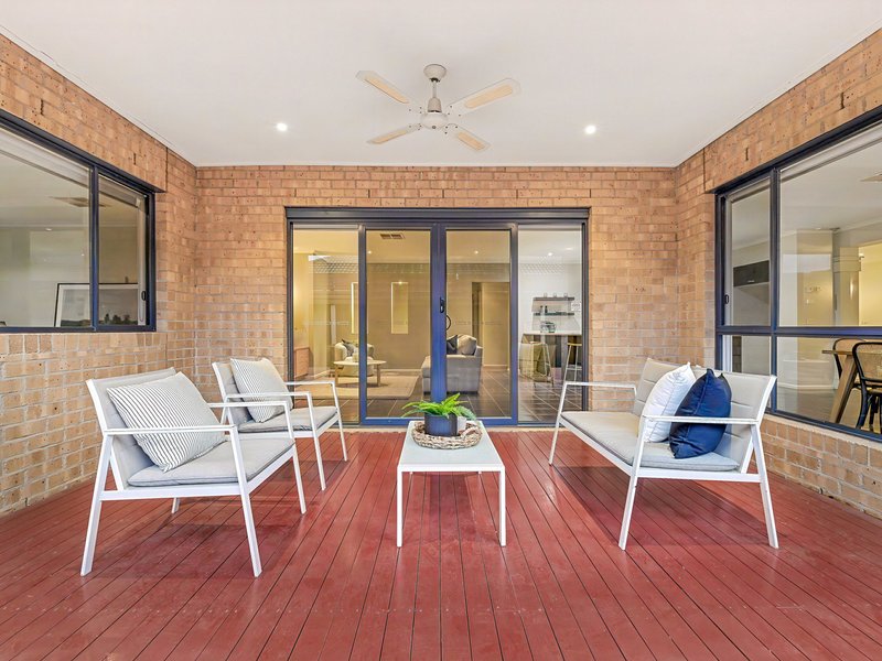 Photo - 13 Sunhill Way, Berwick VIC 3806 - Image 16
