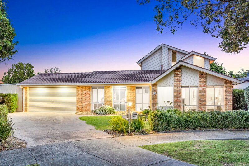 13 Surrey Court, Craigieburn VIC 3064