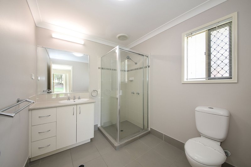 Photo - 13 Sycamore Street, Flinders View QLD 4305 - Image 6