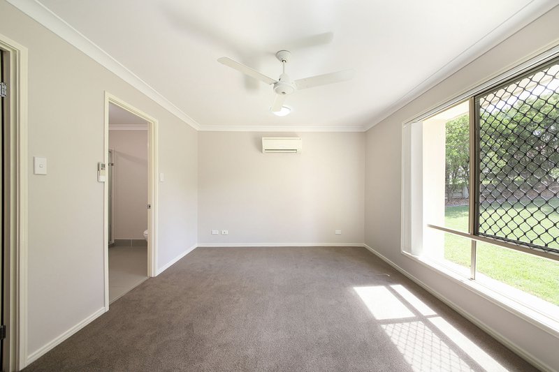 Photo - 13 Sycamore Street, Flinders View QLD 4305 - Image 9