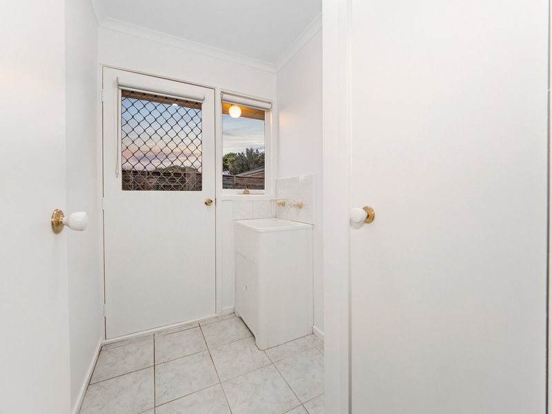 Photo - 13 Talara Court, Cranbourne VIC 3977 - Image 23