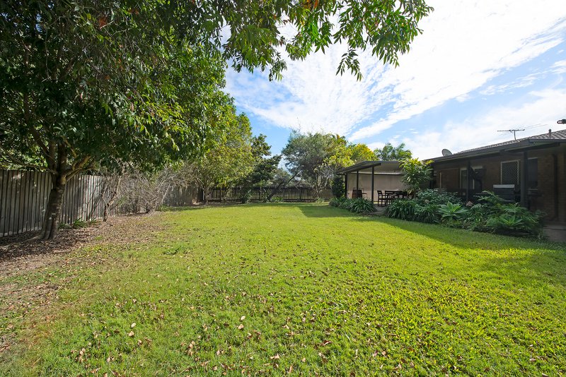 Photo - 13 Talbot Drive, Kallangur QLD 4503 - Image 17