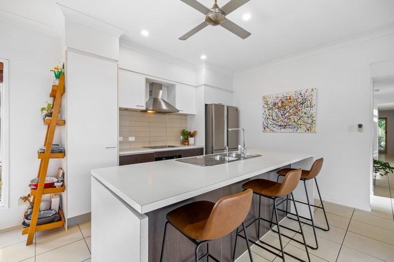 Photo - 13 Tall Trees Way, Little Mountain QLD 4551 - Image 12