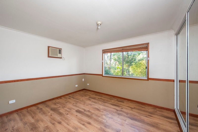 Photo - 13 Tallagandra Road, Beenleigh QLD 4207 - Image 3