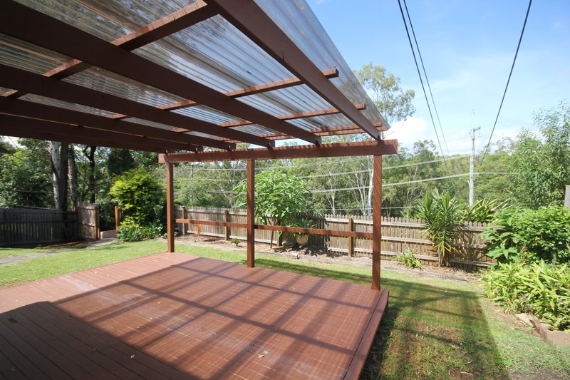 Photo - 13 Tallagandra Road, Beenleigh QLD 4207 - Image 8