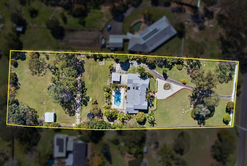 Photo - 13 Tarawara Avenue, Tallai QLD 4213 - Image 3