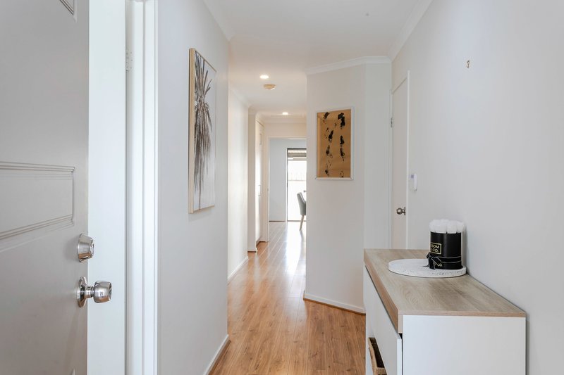 Photo - 13 Tasos Drive, Munno Para West SA 5115 - Image 2