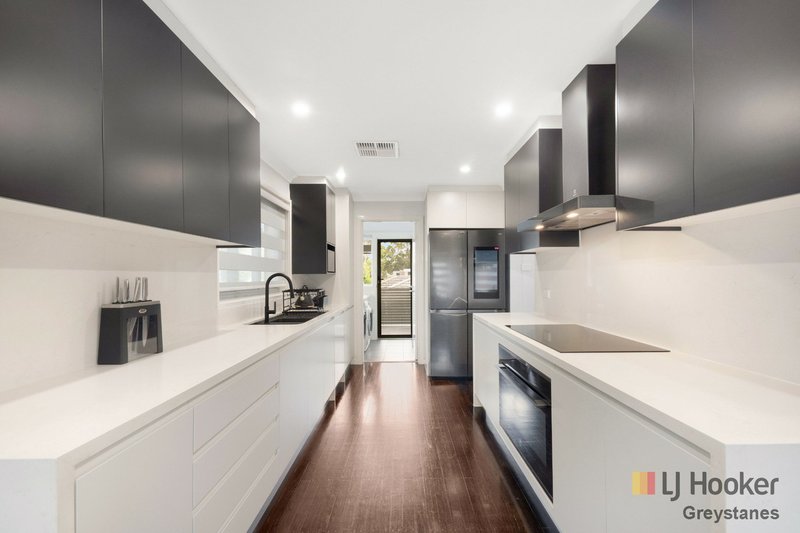 Photo - 13 Taylor Street, Greystanes NSW 2145 - Image 2