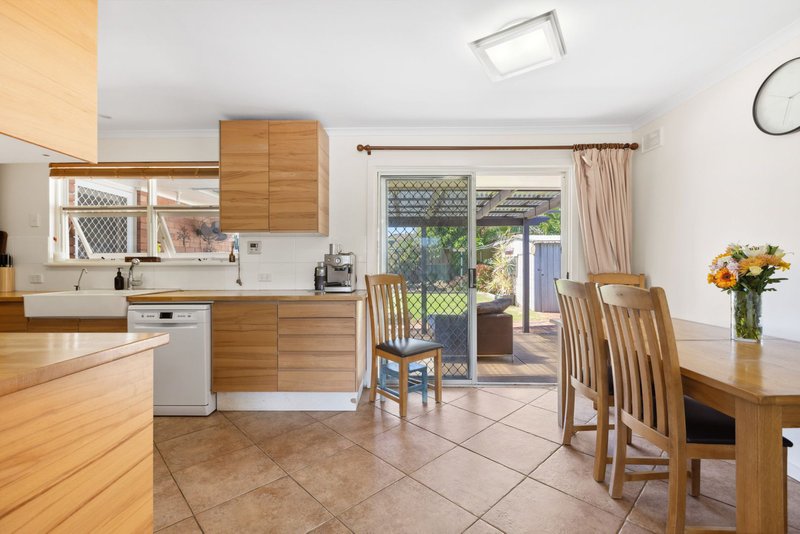 Photo - 13 Telford Crescent, Modbury Heights SA 5092 - Image 7