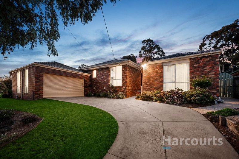 13 Terama Crescent, Bayswater VIC 3153