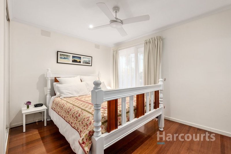 Photo - 13 Terama Crescent, Bayswater VIC 3153 - Image 9