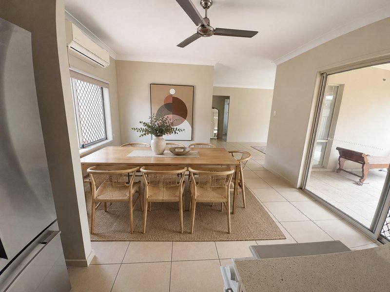 Photo - 13 Terang Court, Ormeau QLD 4208 - Image 4