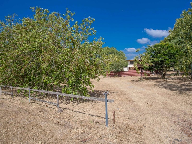 Photo - 13 Thallon Road, Regency Downs QLD 4341 - Image 5