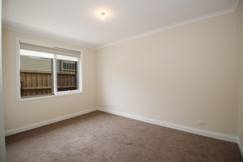 Photo - 13 Thruxton Street, Cowes VIC 3922 - Image 14