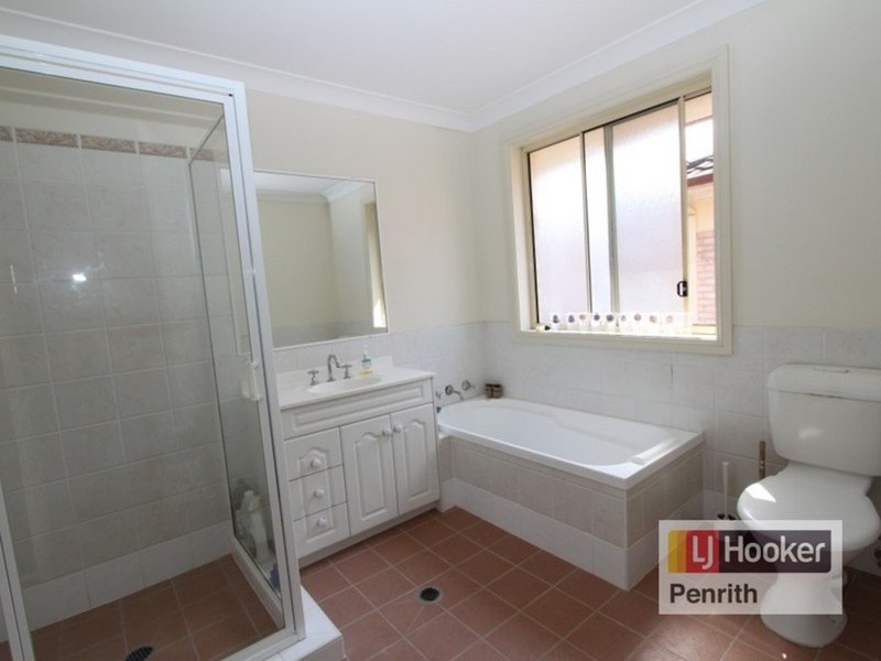 Photo - 1/3 Thurston Street, Penrith NSW 2750 - Image 4