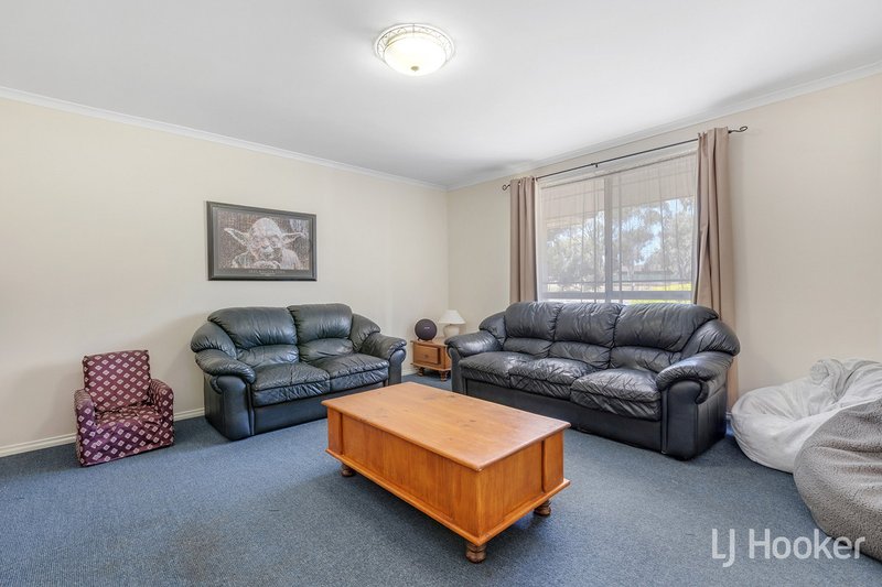 Photo - 13 Toorak Drive, Blakeview SA 5114 - Image 7