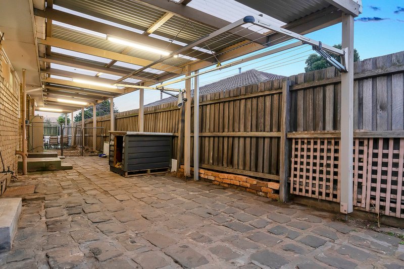 Photo - 13 Topaz Avenue, Wyndham Vale VIC 3024 - Image 10