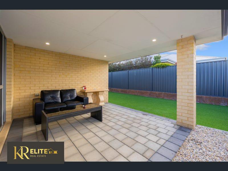 Photo - 13 Topiary Avenue, Piara Waters WA 6112 - Image 22