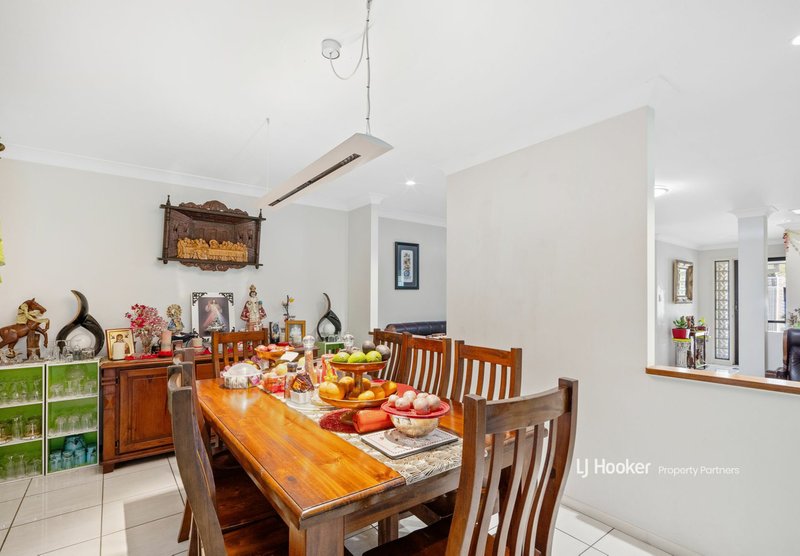 Photo - 13 Treeline Place, Durack QLD 4077 - Image 8