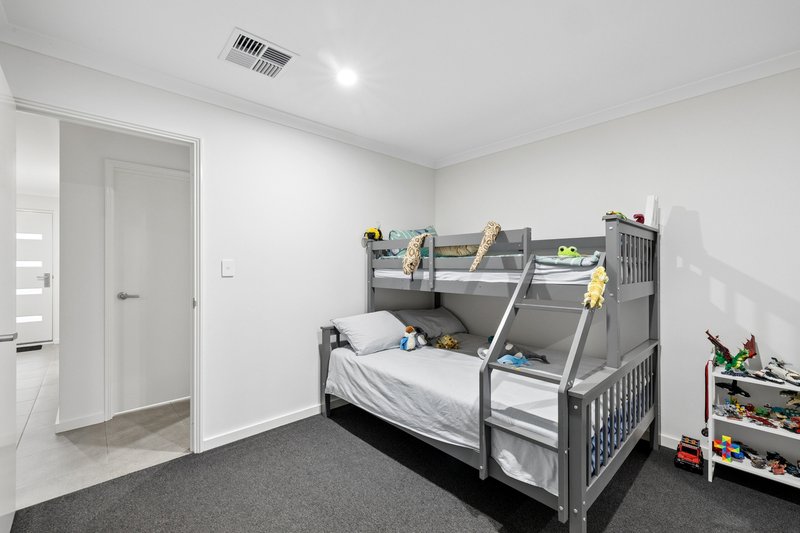 Photo - 13 Tremblant Drive, Brabham WA 6055 - Image 15