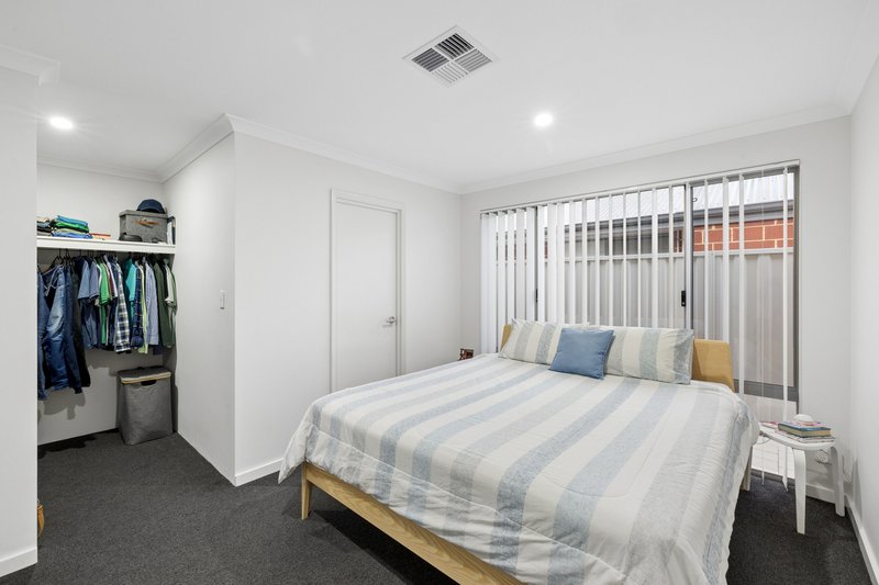 Photo - 13 Tremblant Drive, Brabham WA 6055 - Image 17